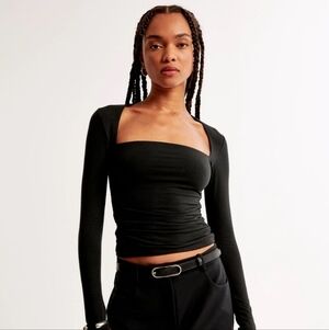 😍A&F! Women's Black Long Sleeve Top